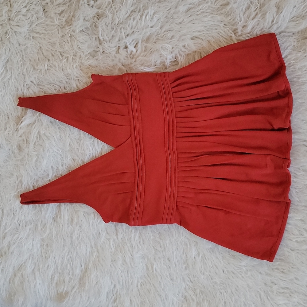 Authentic GUCCI Pleated Plunging V-Neck Sleeveless Blouse Burnt Orange